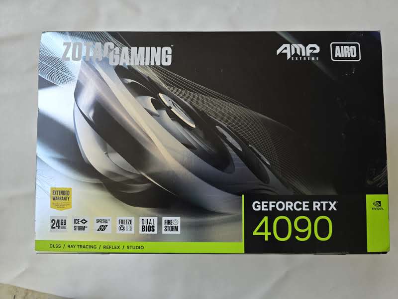 ZOTAC GAMING GeForce RTX 4090 AMP Extreme AIRO Unboxing and Review